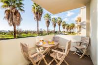 Luxury Apartment | Pool & Beach - B&B Portimão