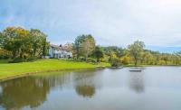 The Manor-Stunning Modern Farmhouse with Hot Tub - B&B Dover