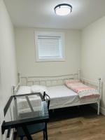 New Build Peaceful Modern Retreat - B&B Topsail