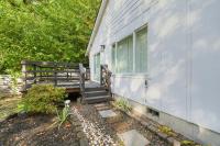 Near Mason Lake - Fast WiFi - Near Mason Hospital - Sleeps 7 - B&B Shelton
