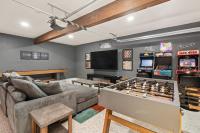 Sierra Mountain Escape - Brand new spa/game room - Ferienwohnung Oakhurst