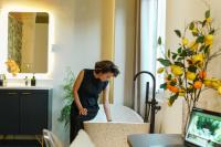 PIN Truong Quyen - B&B Ho Chi Minh