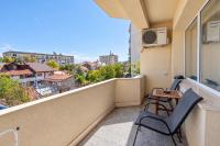 1 Min Walk to Main Street & 2BDR & Free Parking - B&B Sandanski
