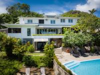 Hillcrest Villas - Bed and Breakfast Glacis