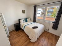 Standard Double Room with Shared Bathroom