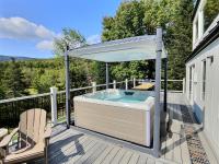 BearWatch- Fireplace, Hot Tub, Games, VIEWS - B&B Killington
