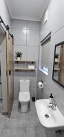 Quiet garden studio ideal for business, travel, private and work ready - B&B Richards Bay