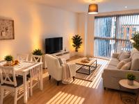 Modern 2-Bed Apartment in the City Centre with Secure Parking ideal for Contractors, Business Travellers, Families - B&B Birmingham