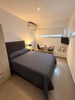 Monoambiente Petit 42 - B&B La Plata