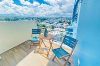 Starfish Oceanview Beach Block BALCONY Ocean and City View - B&B San Juan
