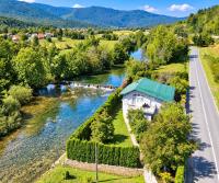 Art Room & Apartment Riverside - B&B Ogulin