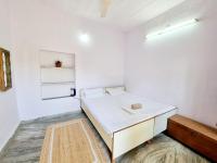 Karavan Kafe new - Room - Ferienwohnung Parsa Khera