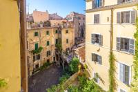 Boutique 81 - Spanish Steps - B&B Roma
