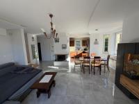 Komfortowy dom,Targi Kielce ,Góry, zalew - B&B Cedzyna