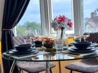Stylish Apartment in Buckhurst Hill - B&B Woodford Green