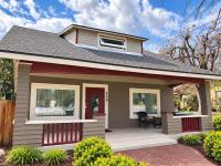 Home Squared-Downtown with Fire Pit - B&B Paso Robles