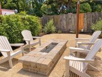 Home Squared-Downtown with Fire Pit - B&B Paso Robles
