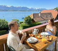 Lake Thun Alps Scenic Views and Concierge by SwissHut - Bed and Breakfast Thun