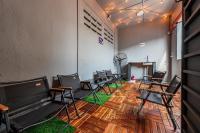 KL Town Homestay 16 Pax - Karaoke, VR & Racing Games - Ferienwohnung Kuala Lumpur