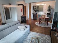 House with spacious garden and a simple sauna - B&B Põltsamaa