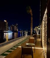 Luxury Sea Apartment 4 BD 4 Baths 2 TVs - Chambres d'hôtes Khobar