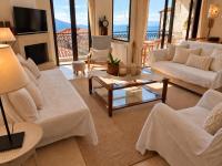 Breathe in Delphi - 3BR, Mountain & Sea View - B&B Delfi
