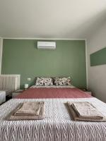 Stanza con balcone e bagno privato vicino Torino - Ferienwohnung Chieri