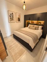 LaRosa Apartment - Bed and Breakfast Pristina