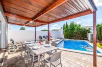 Villa Opal - Bed and Breakfast Cala'n Bosch