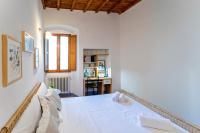 UNYCA - Santa Croce 2 bedroom Apartment - B&B Florencia