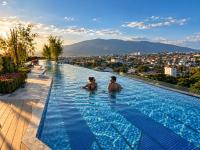 Amazing Sky River Suite - Rooftop Pool Near Night Bazaar - B&B Chiang Mai