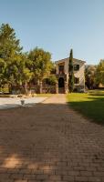 EstateVillaOinoi a Retreat for Groups & Events - B&B Marathon