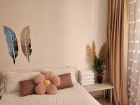 Luxury property near UVVG and hospital, self check in non-stop, privacy! - B&B Arad