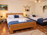 Adem's Cozy Terrace Retreat - B&B Skopje