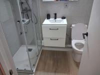Habitación con baño Casco Antiguo Triana - B&B Seville
