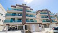 Apto 2Q c/ churrasq. no centro - Bombinhas CAA103 - Bed and Breakfast Bombinhas