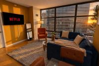 Luxury 21st floor Skyline Views near Grant Park - B&B Chicago