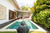 La Villa Oberoi (2 BR) - B&B Seminyak