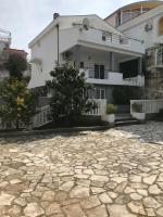 Villa Diana - Ferienwohnung