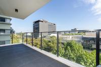 North-Facing APT 3 min to Canberra Times Fountain - Hosted by CanStay - B&B Canberra