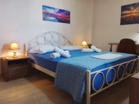 Makarounis Athanasios Apartments - Chambres d'hôtes Petalídi