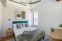Downtown 1 bed1 bath loft in DSM, Gym, Parking - Bed and Breakfast Des Moines