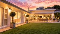 Plett's Luck -5 Bed home with Private Pool close to the Beach - Ferienwohnung Plettenberg Bay