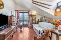 Champlas Suite - Balcony Views, Sleeps 4 - Happy Rentals - B&B Sestriere