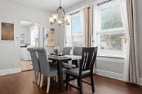 Stylish Home in Historic District Near Riverwalk - Bed and Breakfast Jeffersonville