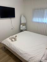 Yarin's apartment - Bed and Breakfast Kirjat Sjmona