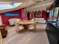 Kandinskij - Castello Luxury Apartments - B&B Desenzano del Garda