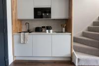 Modern Central Hastings Mezzanine Studio nr Beach - Ferienwohnung Hastings