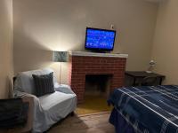 PRIVATE ROOM IN DOWNTOWN FULL KITCHEN and BATHROOM shared ARTS RooSEVELT ROW CONVENTION CENTER STADIUMS ASU DOWNTOWN PHOENIX - Chambres d'hôtes Phoenix