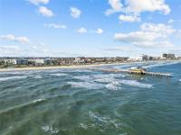 Luxury Beach front Condo - Bed and Breakfast Galveston